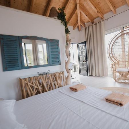 Vila Natali Himare Exterior foto
