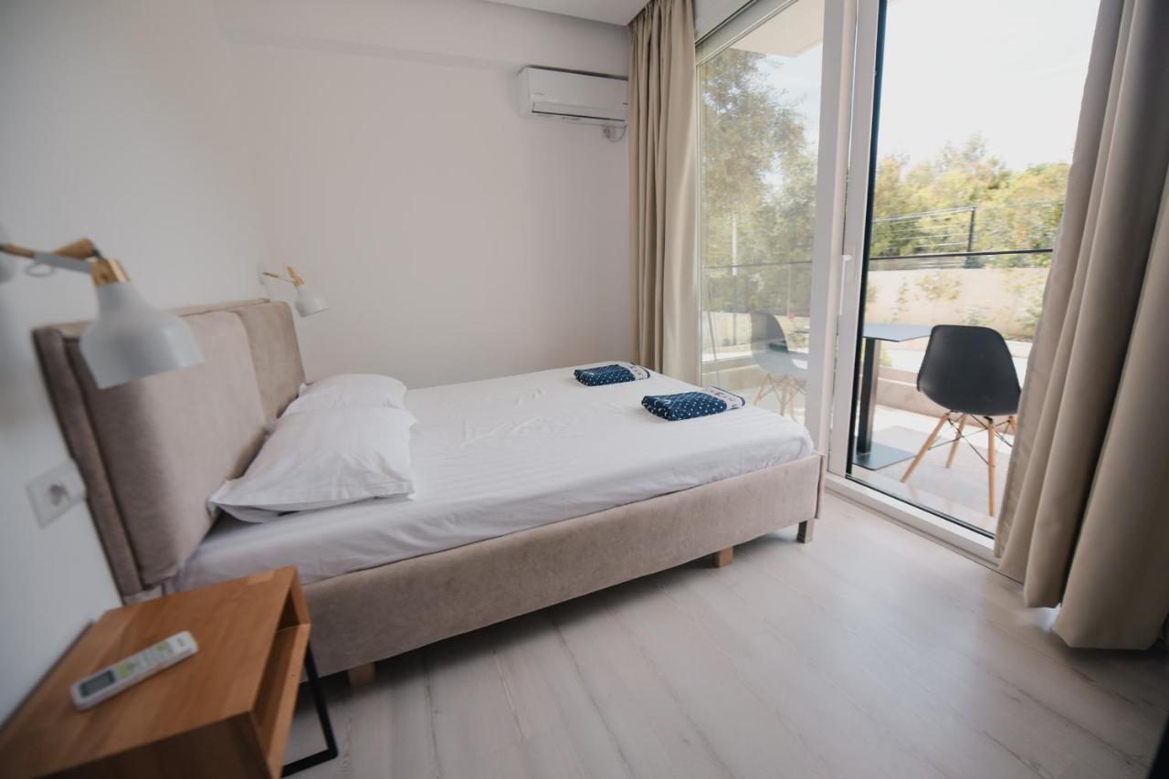 Vila Natali Himare Exterior foto